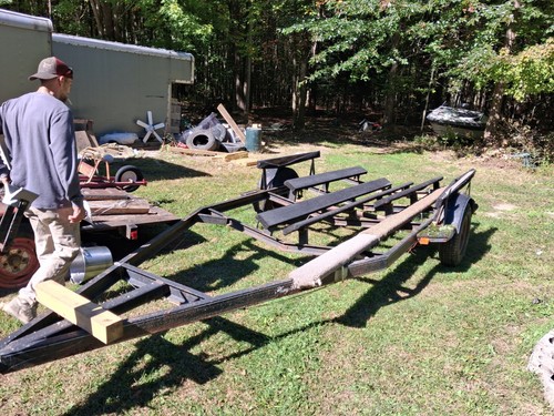 Single axle boat trailer - 19',